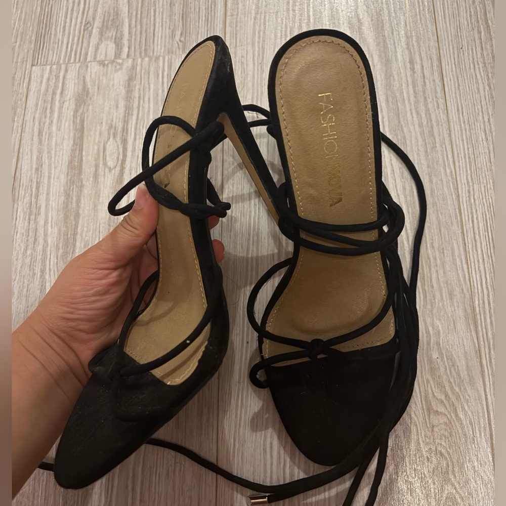 Fashion Nova Black Strappy Heels